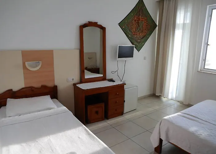 Simsek Hotel